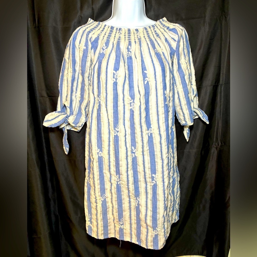 Everly Woman’s Off The Shoulder Mini Dress Blue White Stripe Medium Embroidered